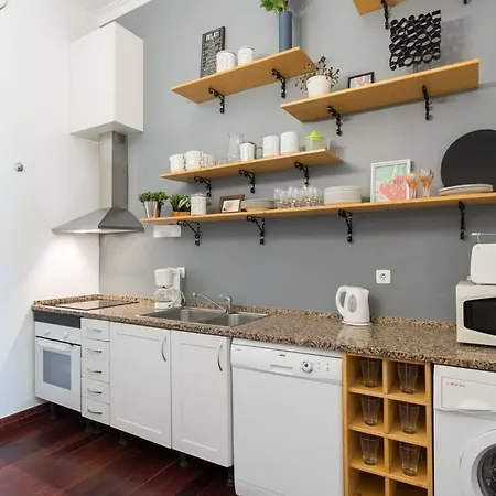 3 Bedroom Centeral Apartman
