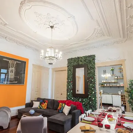 Apartment 3 Bedroom Centeral Lisbon